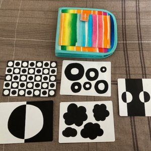 Lovevery Standing Card Holder and Black & White Cards